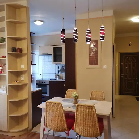 Well Connected Location With Residental Feel * Budapest